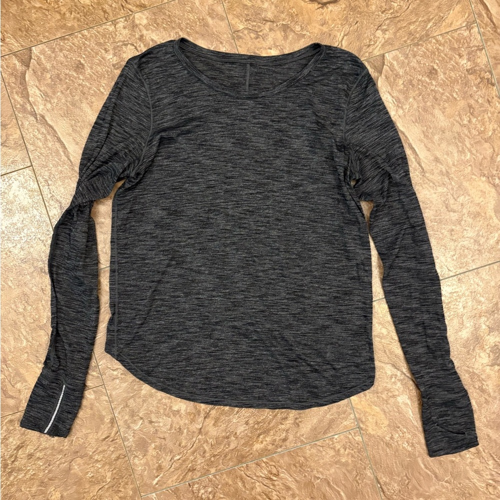 Hi-Lo Lulu Performance Top